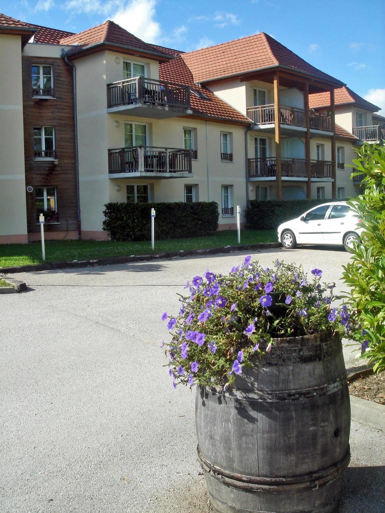 לברנואה Residence Vtf Les Allees Du Green מראה חיצוני תמונה
